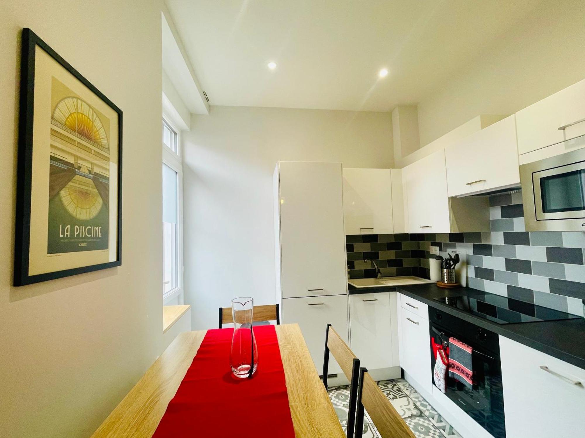 Appartement Charming Flat Ideal Location, 2 Bedroom 5 Pers Max